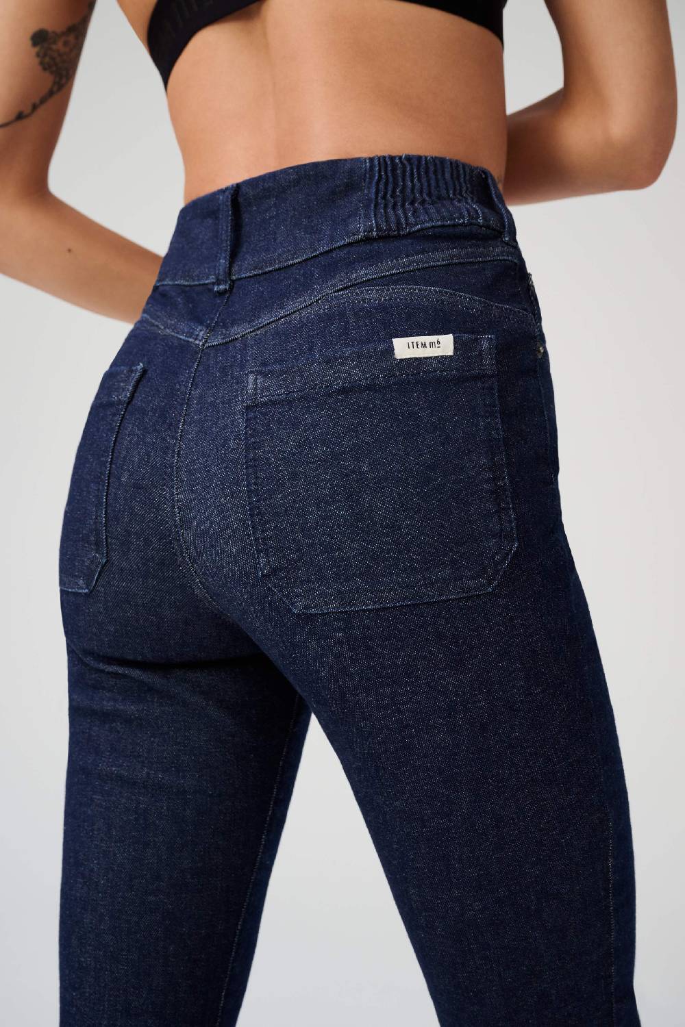 Item M6 Flared High Rise Denim Kostenloser Versand international