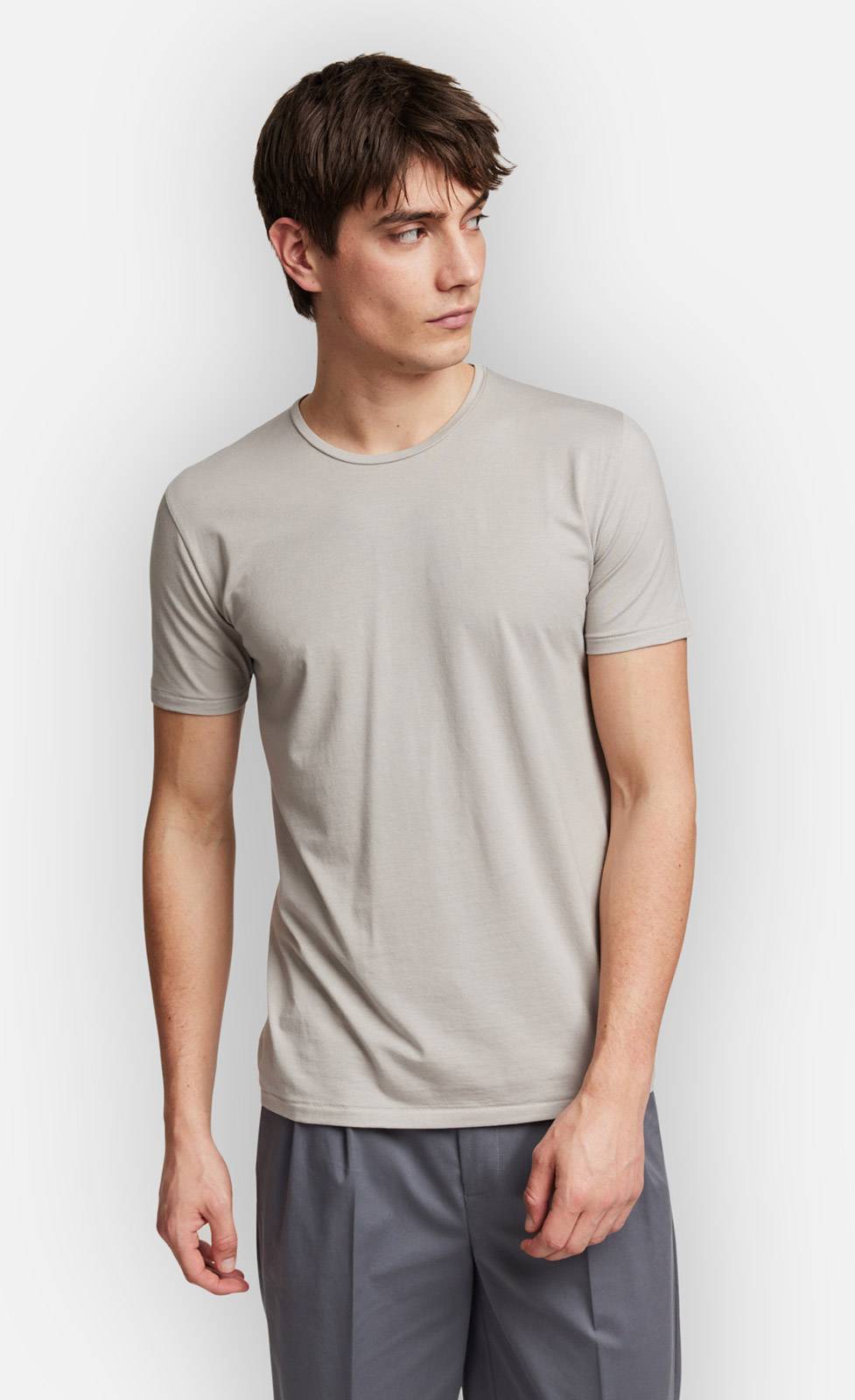 Kiefermann Hero Rundhals T-Shirt aus Baumwolle und Modal im Angebot