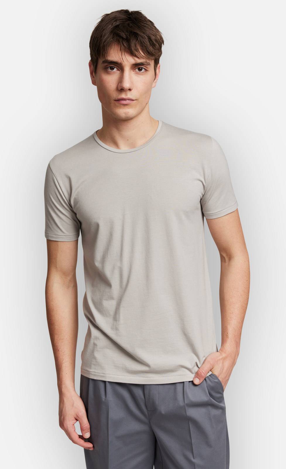 Kiefermann Hero Rundhals T-Shirt aus Baumwolle und Modal im Angebot