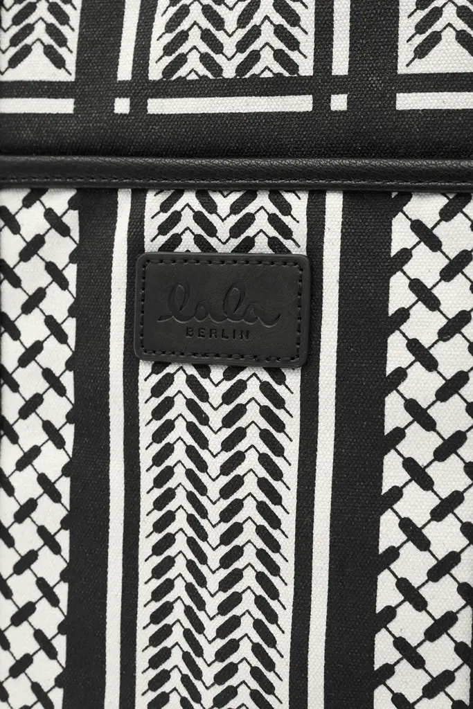 Lala Berlin Tote Carmela 2.0 canvas heritage stripe black Bis zu 60% Rabatt