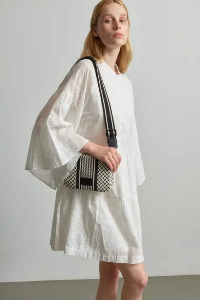 Lala Berlin Crossbody Milly canvas heritage stripe black Hotsell