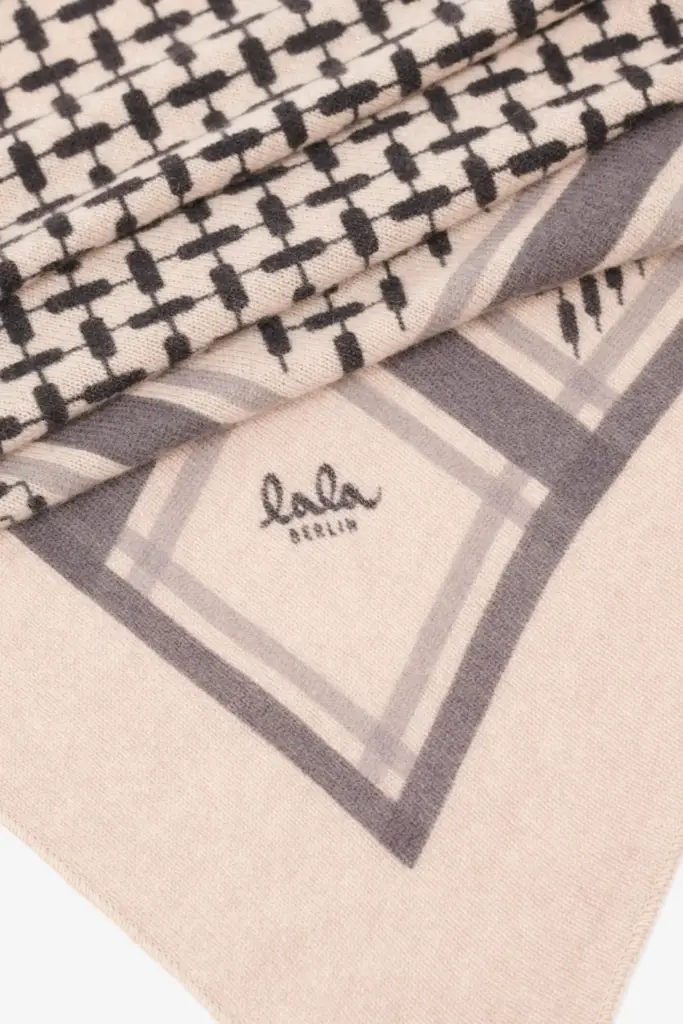Lala Berlin Triangle Trinity Classic M cashmere dune beige Lagerräumung