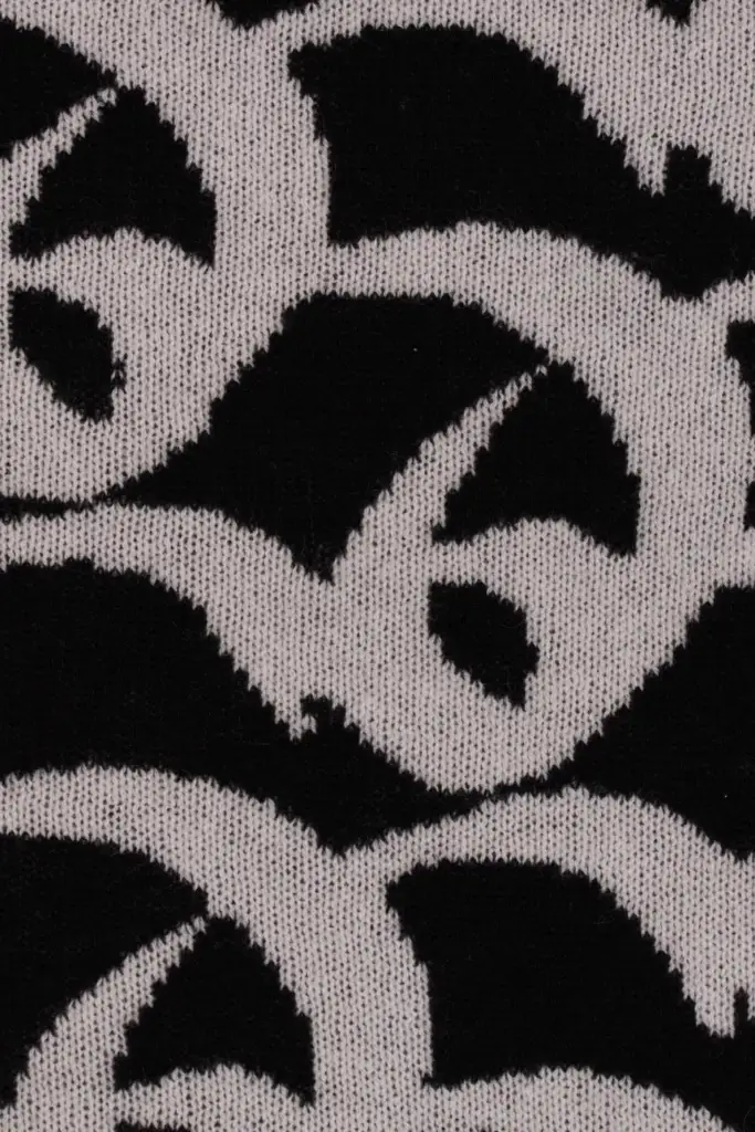 Lala Berlin Triangle Monogram Goober cashmere black Letzte 2 Tage