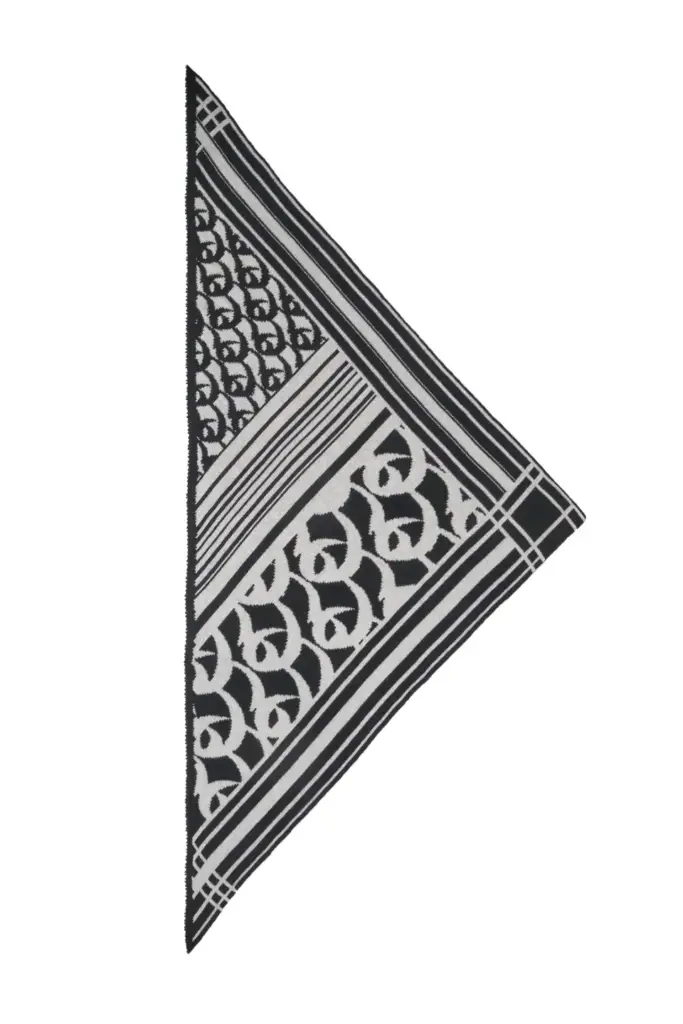 Lala Berlin Triangle Monogram Goober cashmere black Letzte 2 Tage