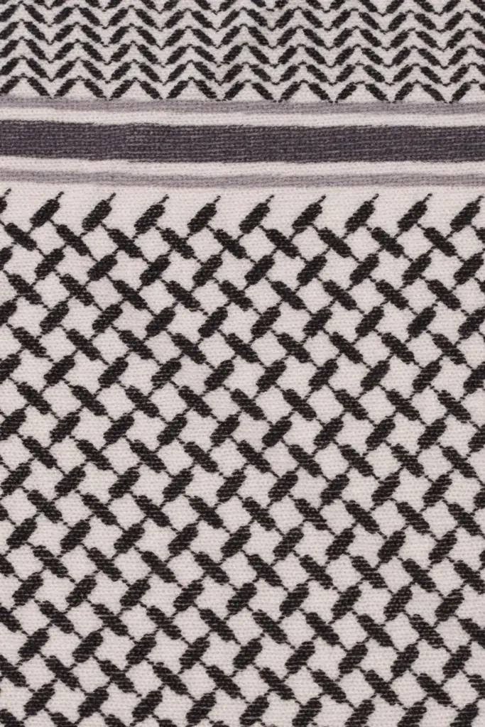 Lala Berlin Triangle Trinity Classic XS cashmere alabastro off white Speichern exportieren