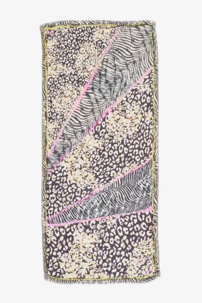 Lala Berlin Scarf Abix modal mix animal patchwork im Angebot