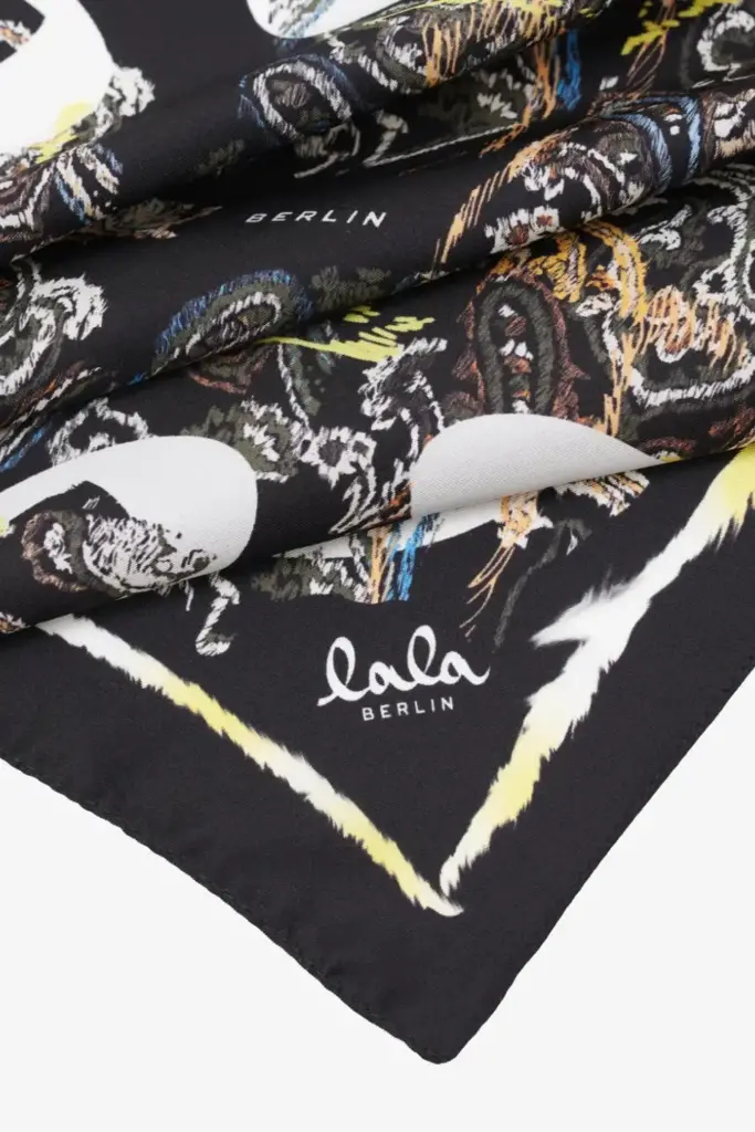 Lala Berlin Cube Ahrina silk paisley park dark Schlussverkauf