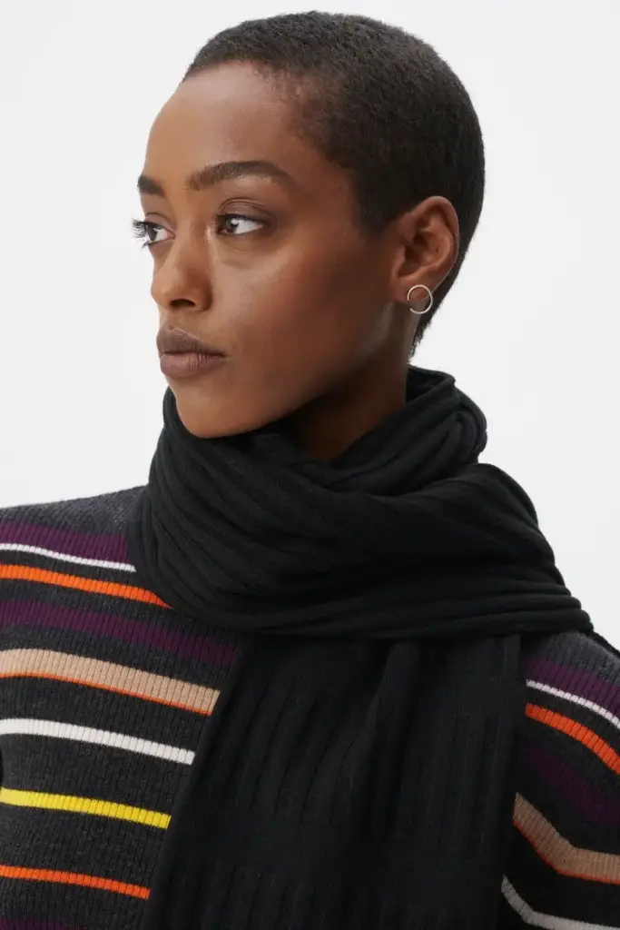 Lala Berlin Scarf Anissa wool mix black Meist gekauft
