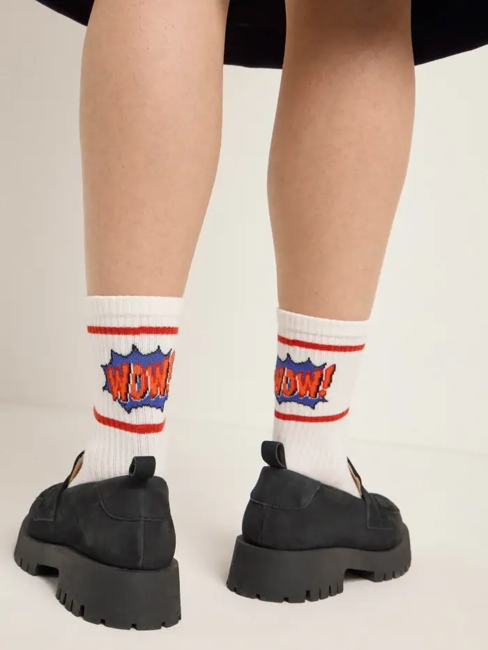 Lanius Socken "WOW" (GOTS) Kostenloser Versand international
