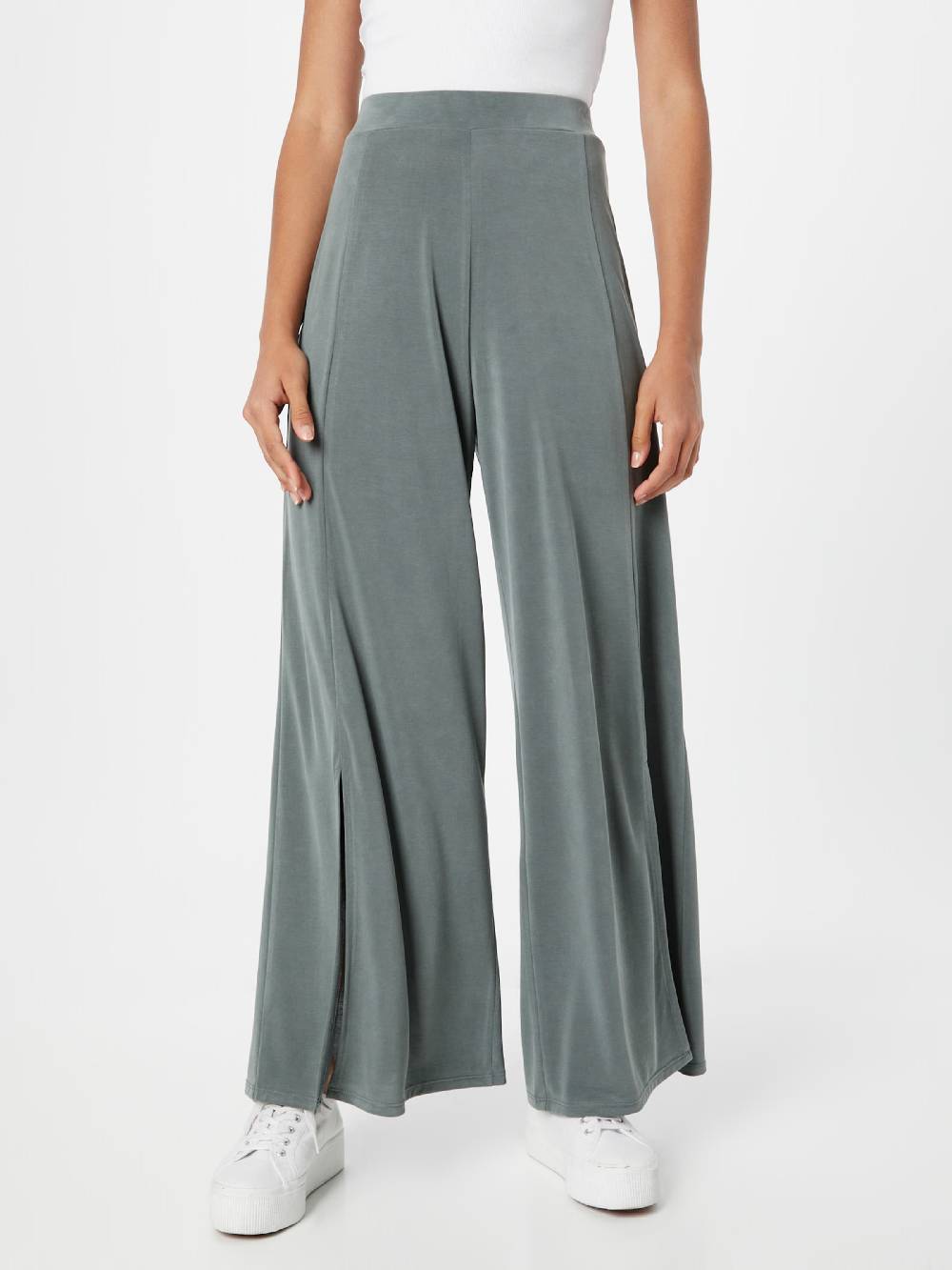 ABOUT YOU Regular Pants 'Caro' in Green Super Sparpreis