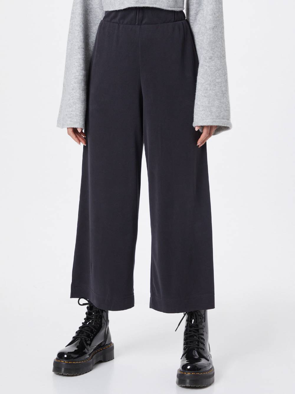Monki Wide leg Pants in Black Speichern exportieren