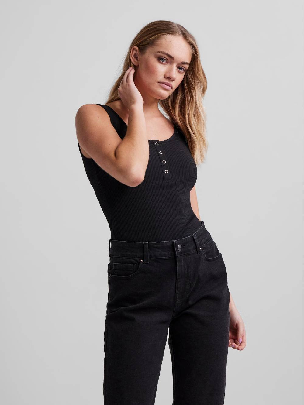 PIECES Top 'Kitte' in Black zollfrei