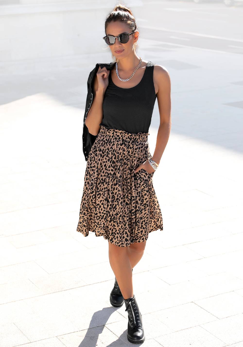 BUFFALO Dress in Light Brown, Black 50% Rabatt für begrenzte Zeit