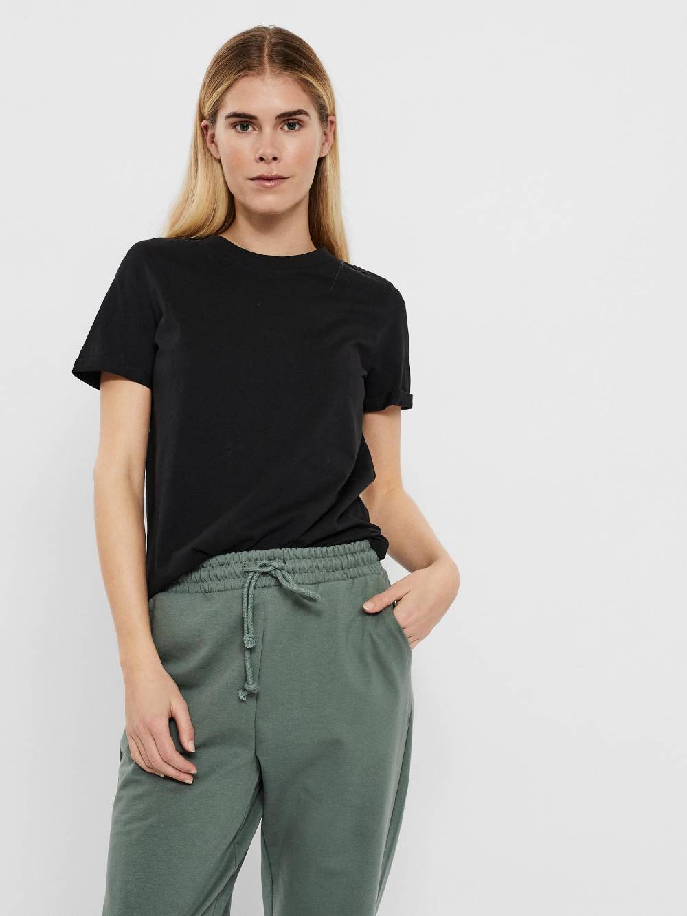 VERO MODA Shirt 'VMPAULA' in Black Exklusive Angebote