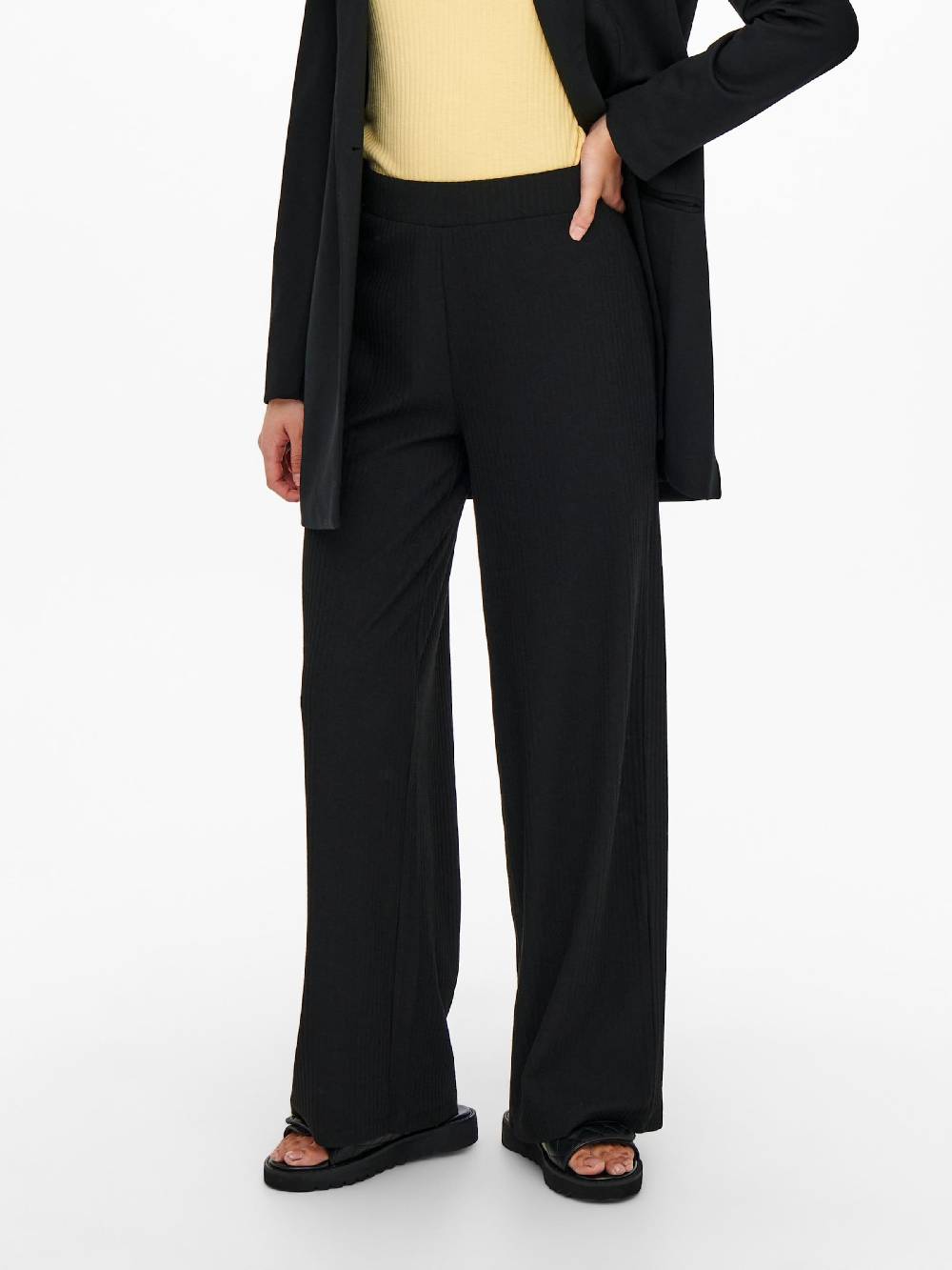 ONLY Wide leg Pants 'ONLNella' in Black Verkauf