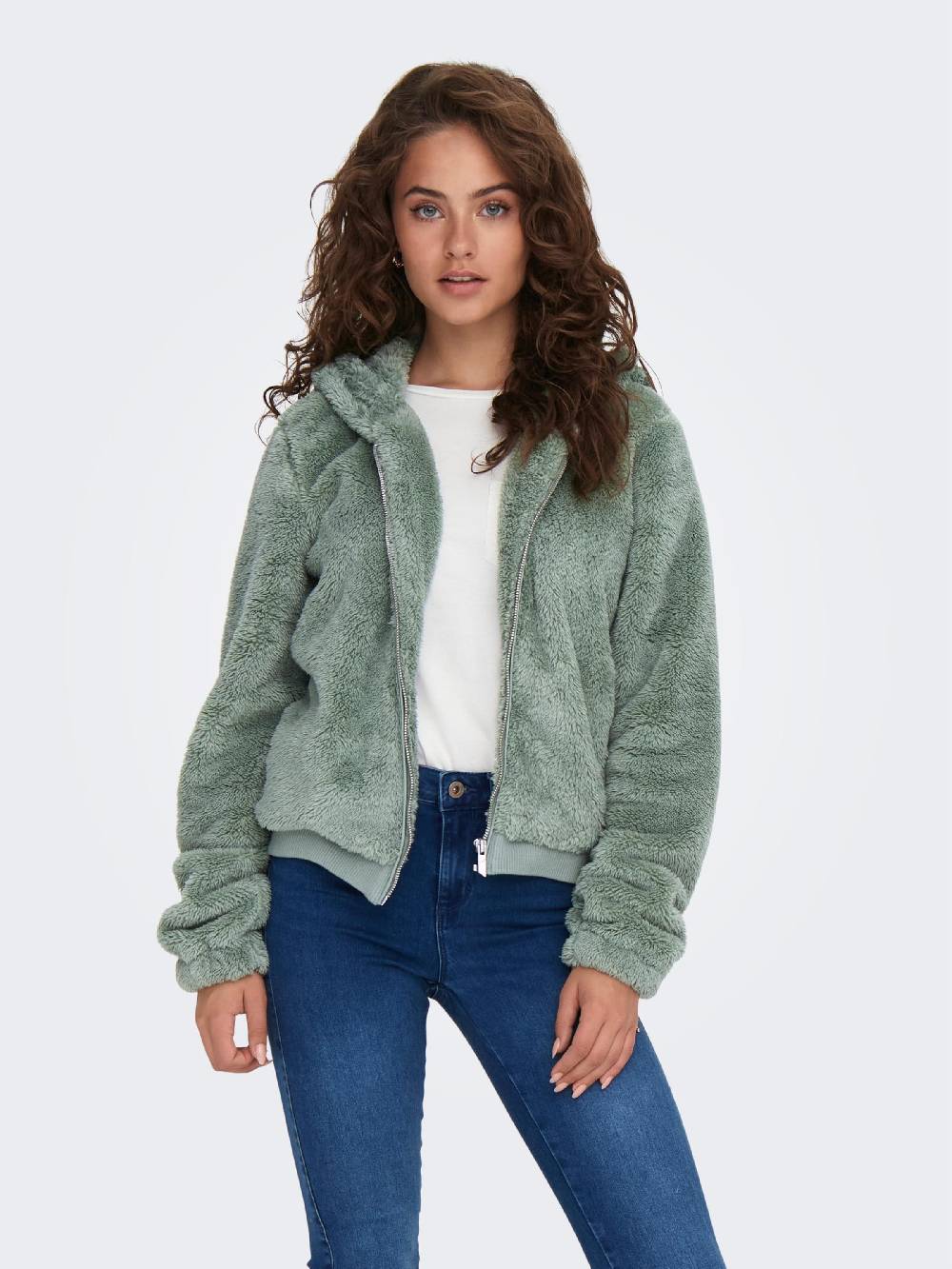 ONLY Between-Season Jacket 'ONLNewanna' in Jade Großer Ausverkauf