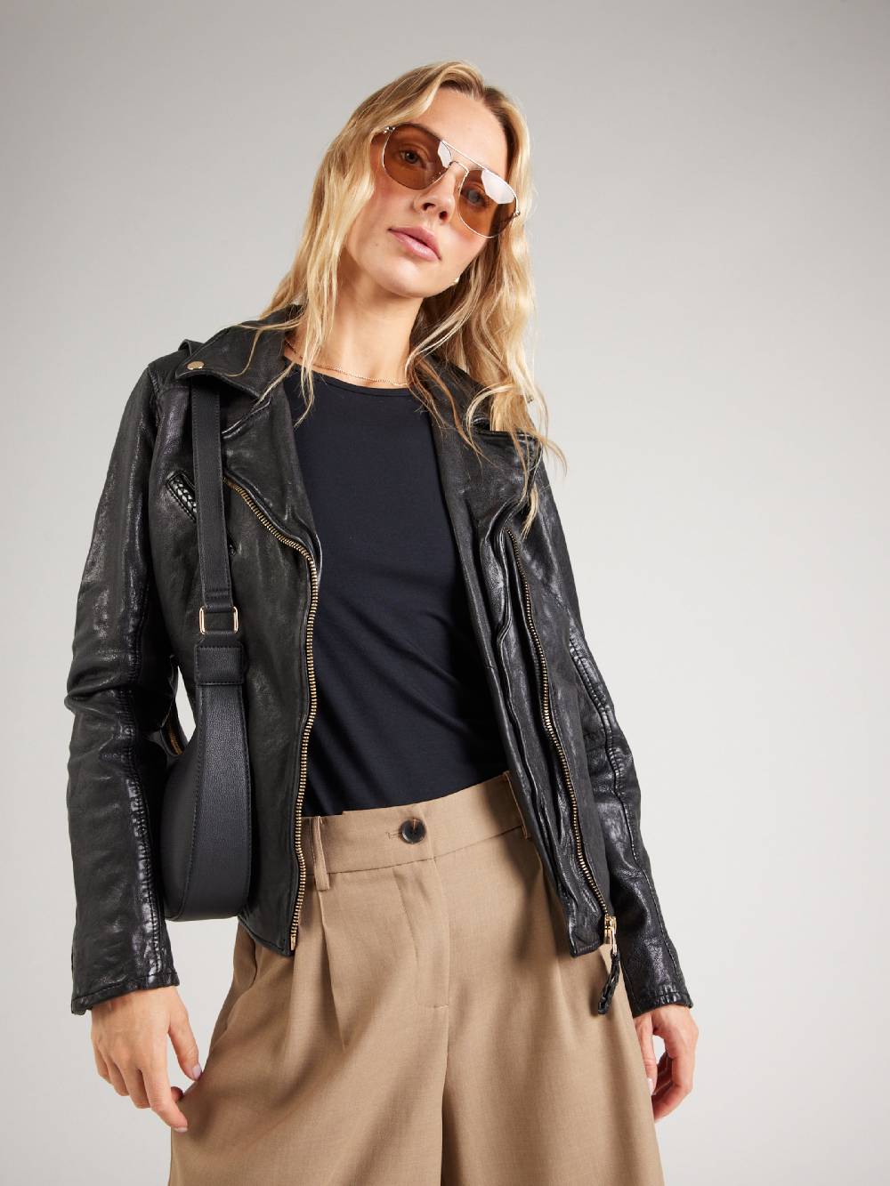 Gipsy by Mauritius Between-Season Jacket 'Caira' in Black Preisnachlass