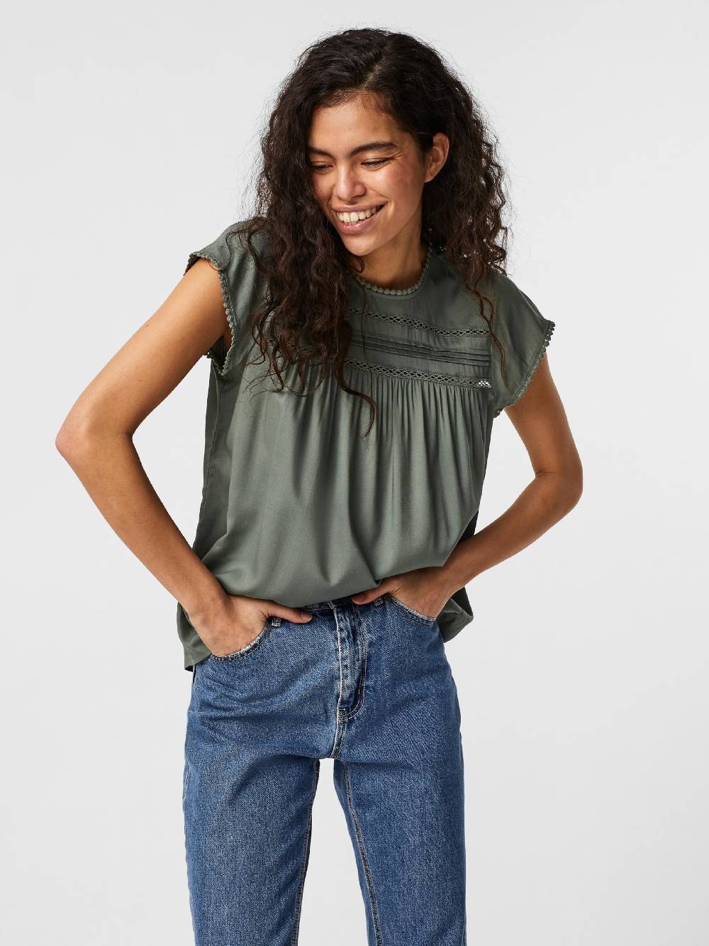 VERO MODA Blouse 'VMDebbie' in Green Saisonale Angebote