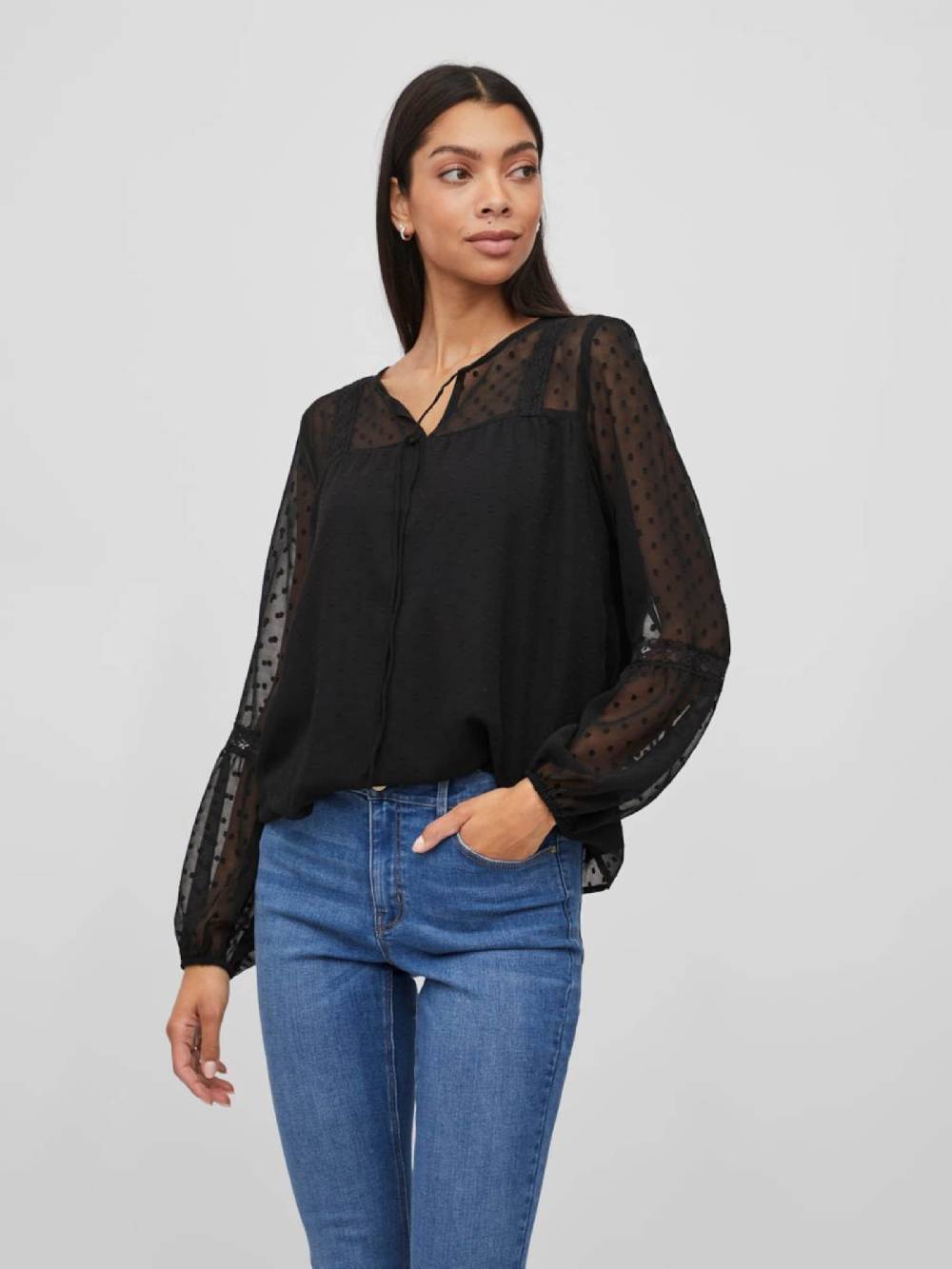VILA Blouse 'VIEdee' in Black Super Sparpreis