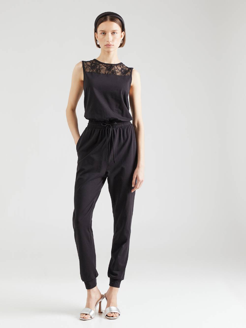 ABOUT YOU Jumpsuit 'Saskia' in Black Flash Sale