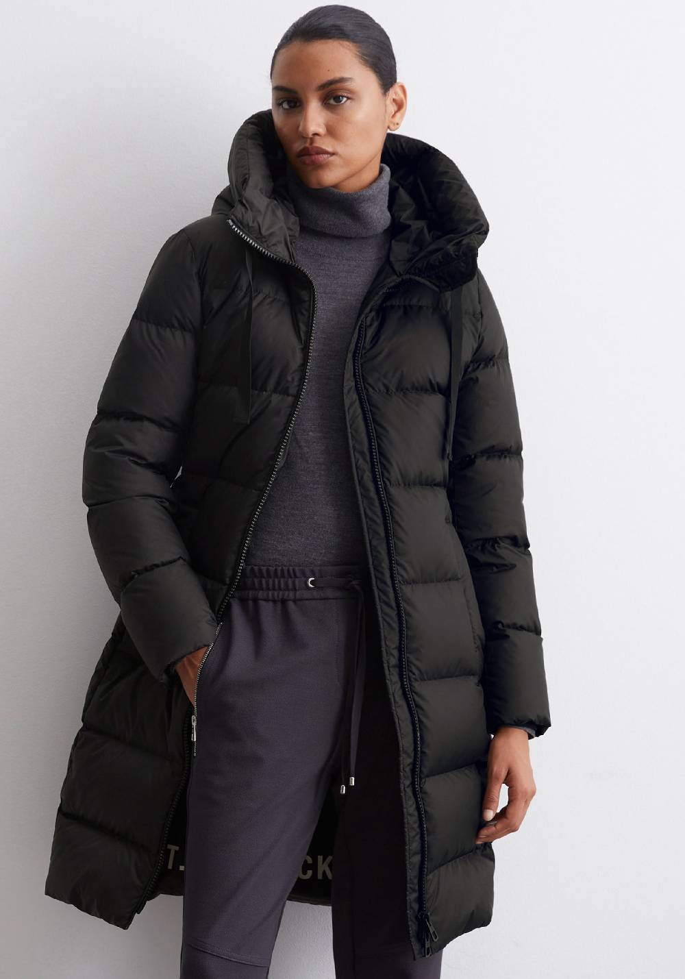Marc O'Polo Winter Coat in Black Verkauf