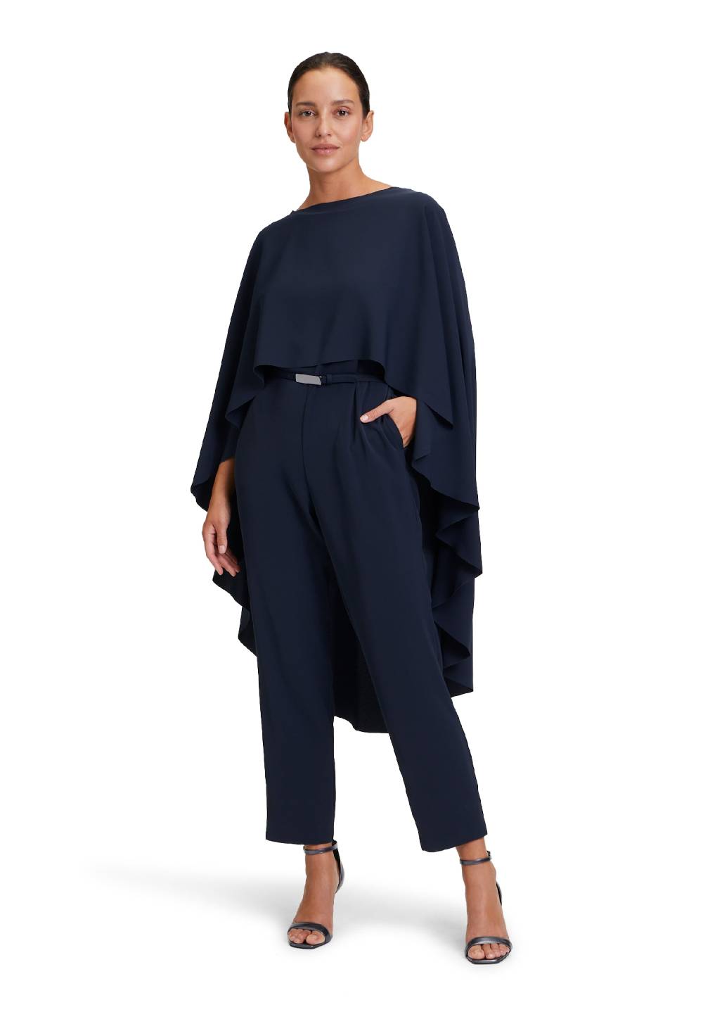 Vera Mont Jumpsuit in Marine Blue Meist gekauft
