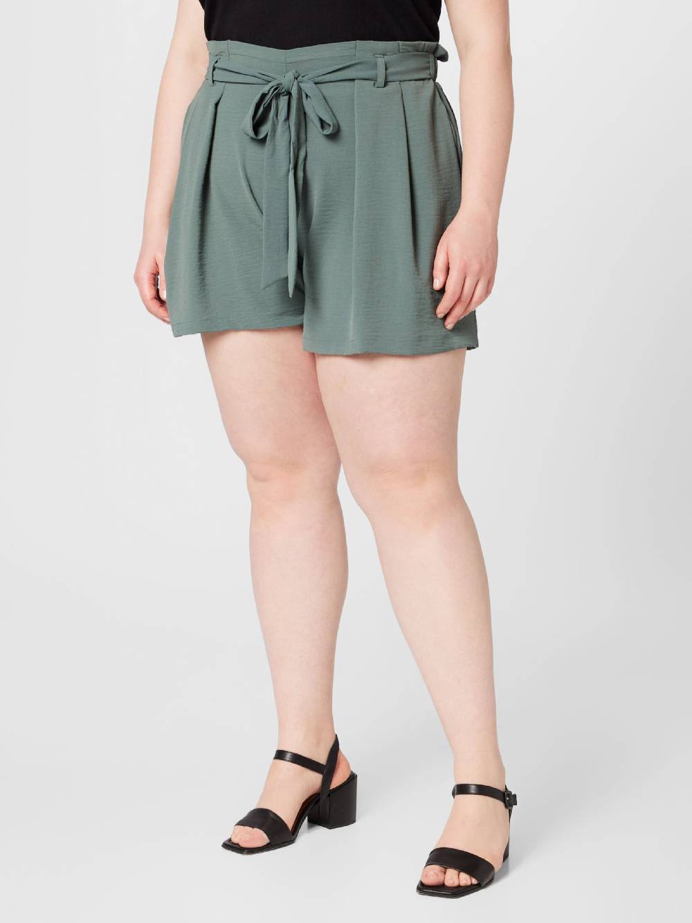 ABOUT YOU Curvy Loose fit Pleat-Front Pants 'Lia' in Pastel Green Weihnachtsangebot