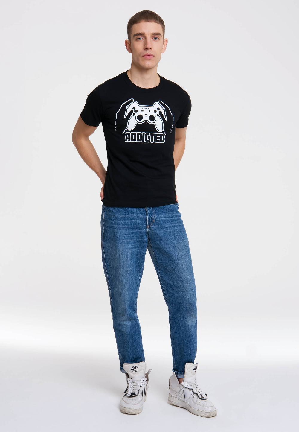 Logoshirt Addicted - Gamecontroller - T-Shirt Print Auslauf