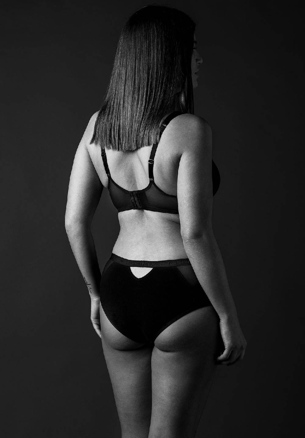Lovjoi Panty SPEARWORT Black Tiefpreis