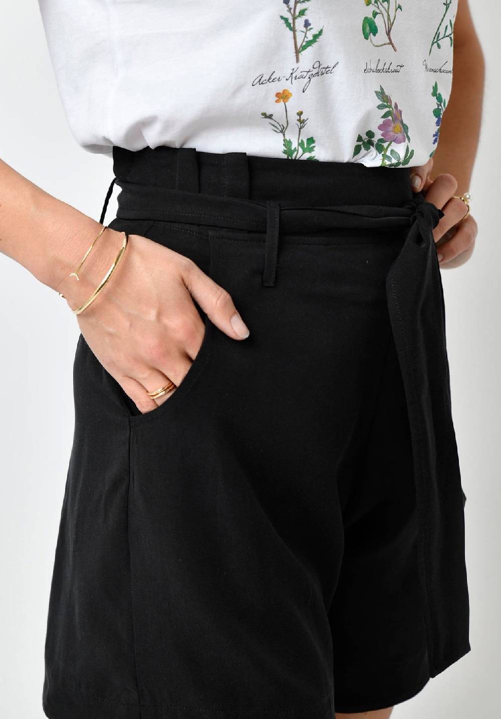 Lovjoi Shorts BRELLAY Black Große Rabatte