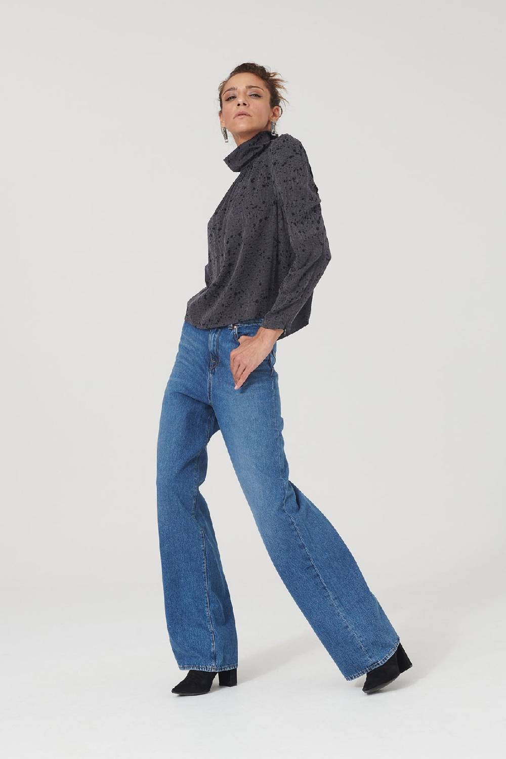Lovjoi Bluse MALALI Letzter Tag