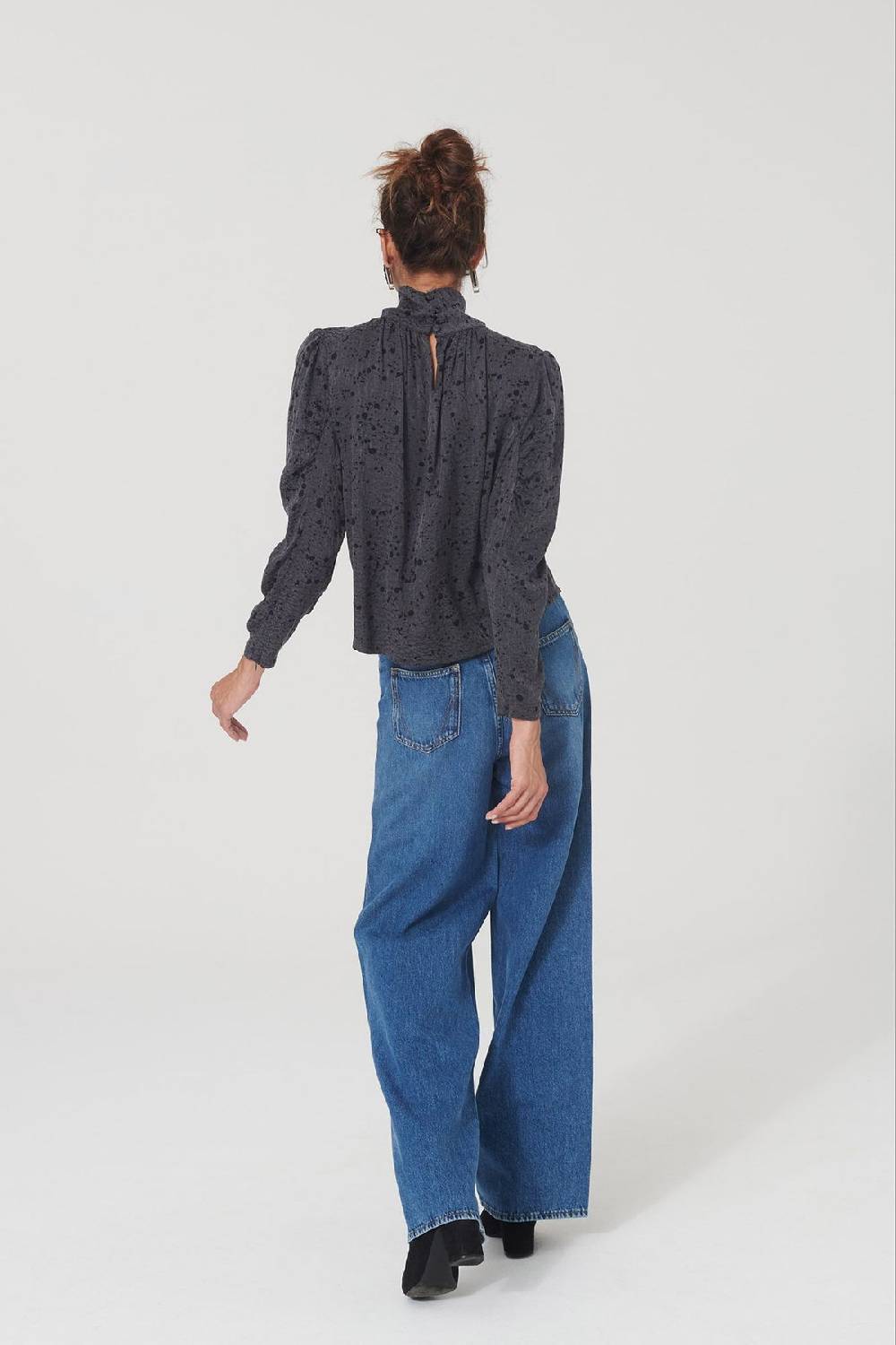 Lovjoi Bluse MALALI Letzter Tag
