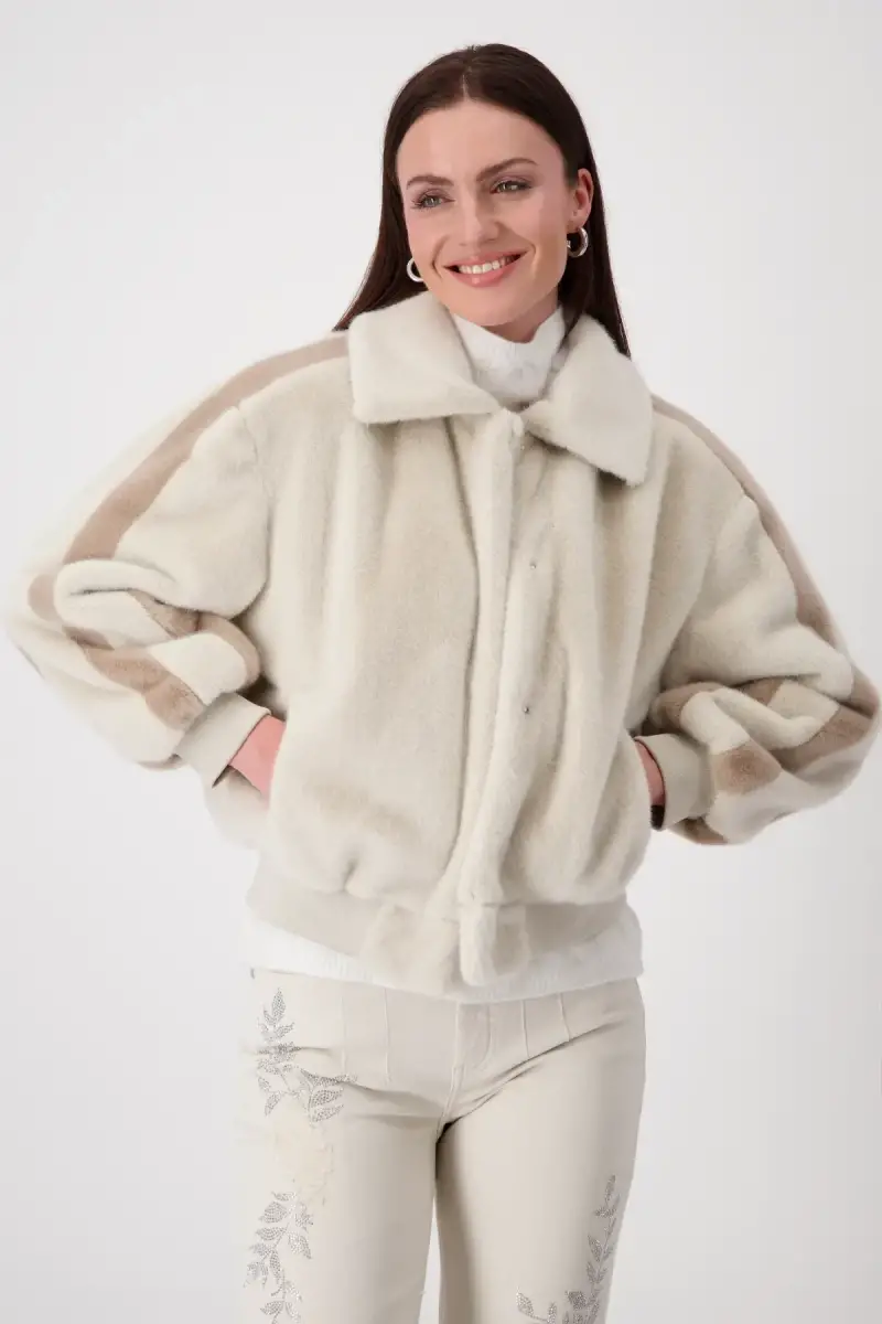 Monari Flauschige Jacke Wochenangebot