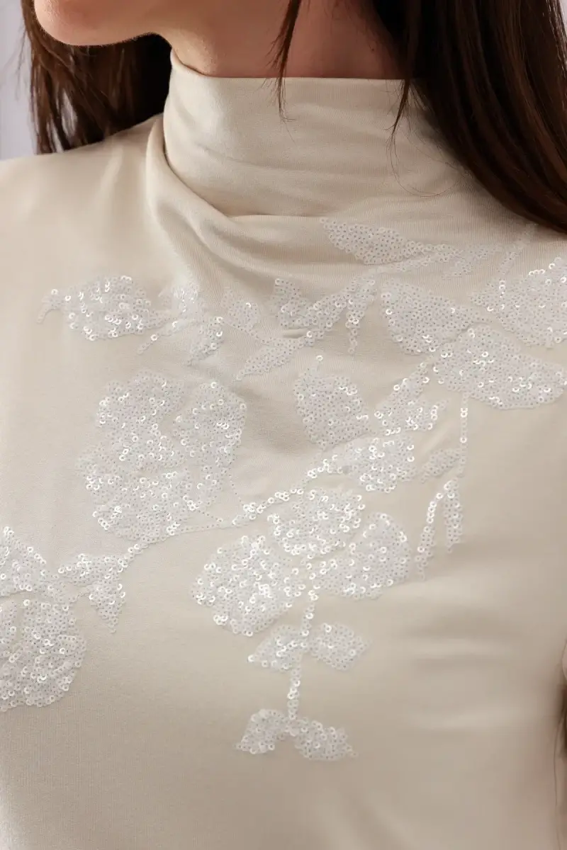 Monari Shirt mit toniger Pailletten-Blume Bis zu 60% Rabatt