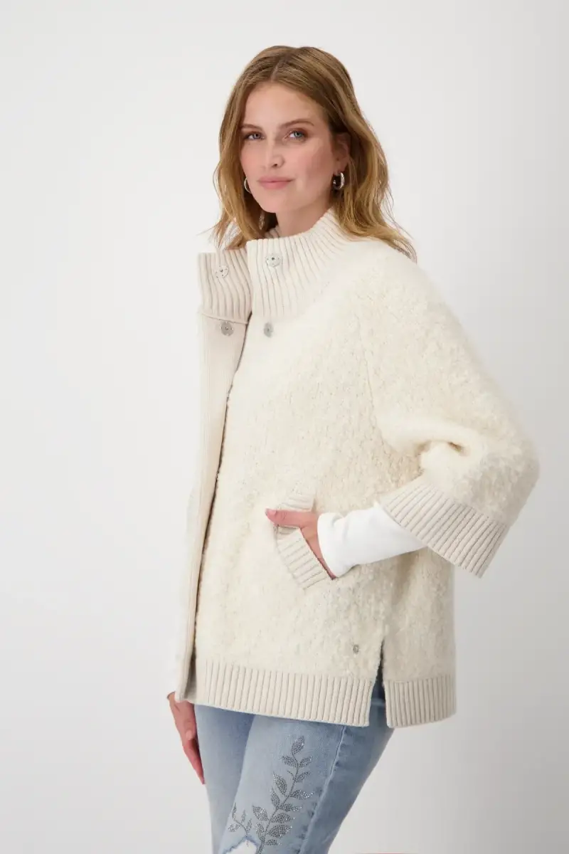 Monari Boucle Cape 50% Rabatt für begrenzte Zeit