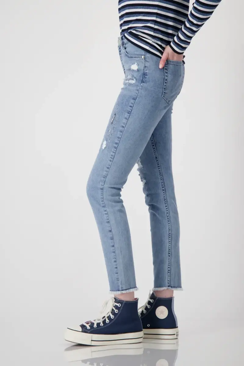 Monari Jeans mit Rissen und Schmuck Saisonale Angebote