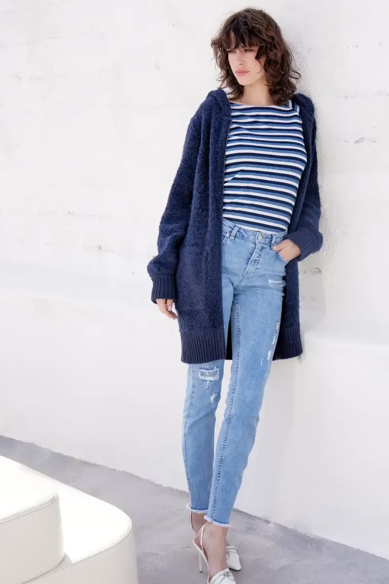 Monari Jeans mit Rissen und Schmuck Saisonale Angebote