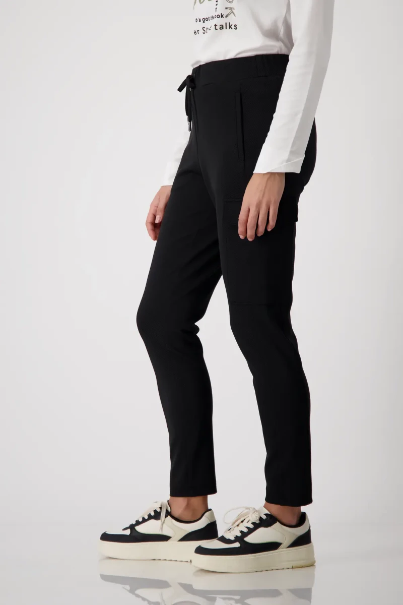 Monari Hose mit Rippstruktur Osterangebot