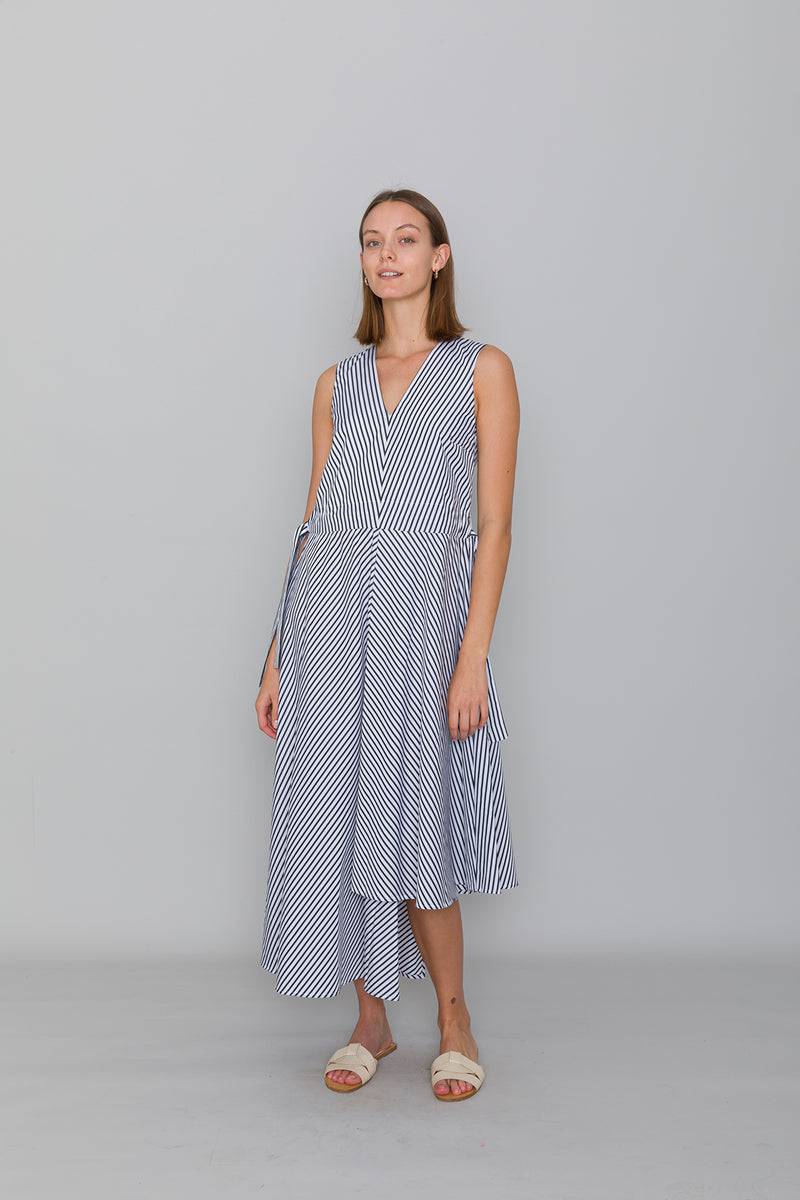 Mykke Hofmann Kleid Kaye aus Bio-Baumwollpopeline Sonderangebote