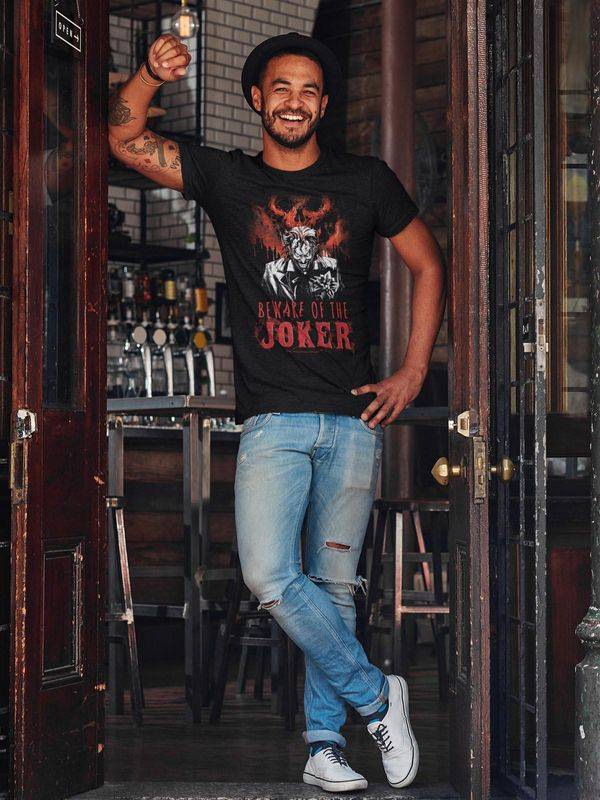 Nastrovje Potsdam Batman World Burn T Herren T-Shirt schwarz Super Rabatt