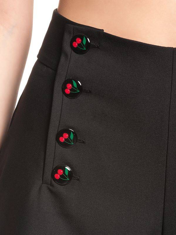 Nastrovje Potsdam Pussy Deluxe Cherries Damen Shorts schwarz Fabrikpreis