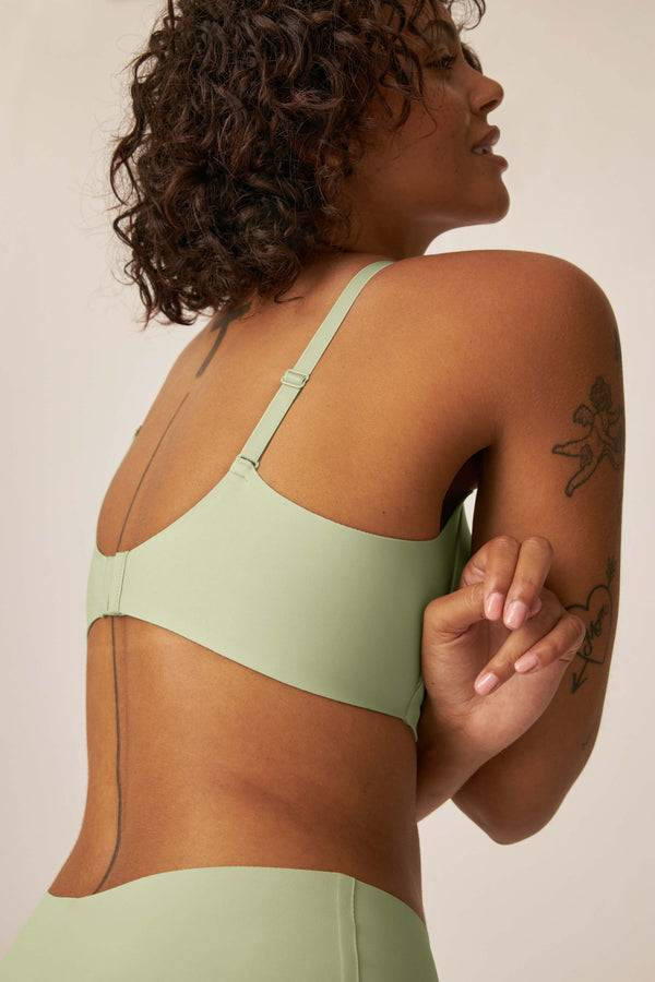 Naturana Soft-BH mit Side Smoother Effekt - Pale Greenshield Sonderangebot der Fabrik