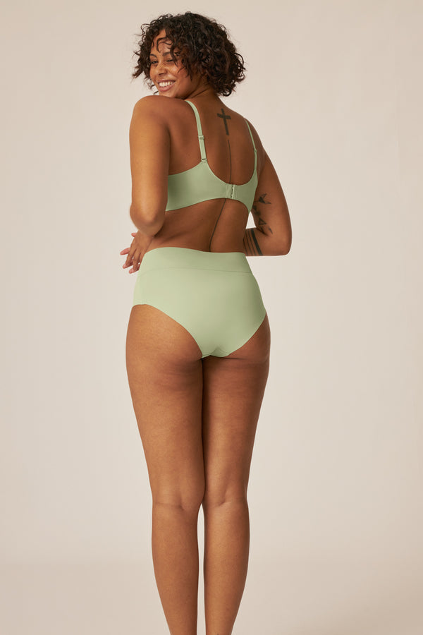 Naturana Soft-BH mit Side Smoother Effekt - Pale Greenshield Sonderangebot der Fabrik