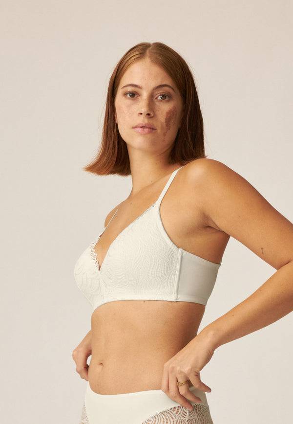 Naturana Soft-BH mit Schale und Spitze - Ecru Im Verkauf