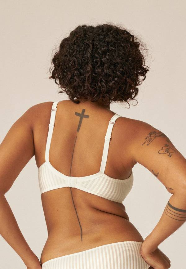 Naturana Streifen Soft-BH mit Schale - Ecru Gestreift Vatertagsangebot