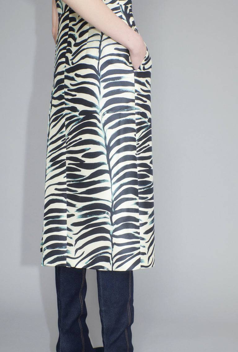 Odeeh Big Op-Art Tree Kleid, Black White Im Verkauf