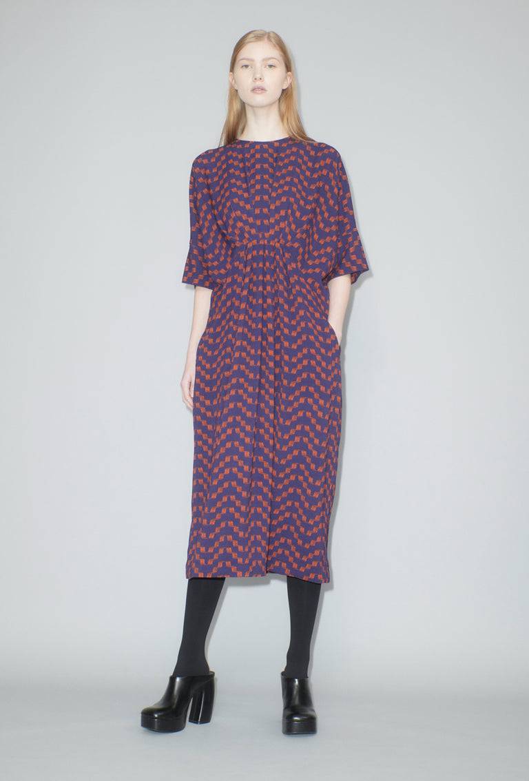 Odeeh Painted Zig Zag Kleid, Lava Outlet