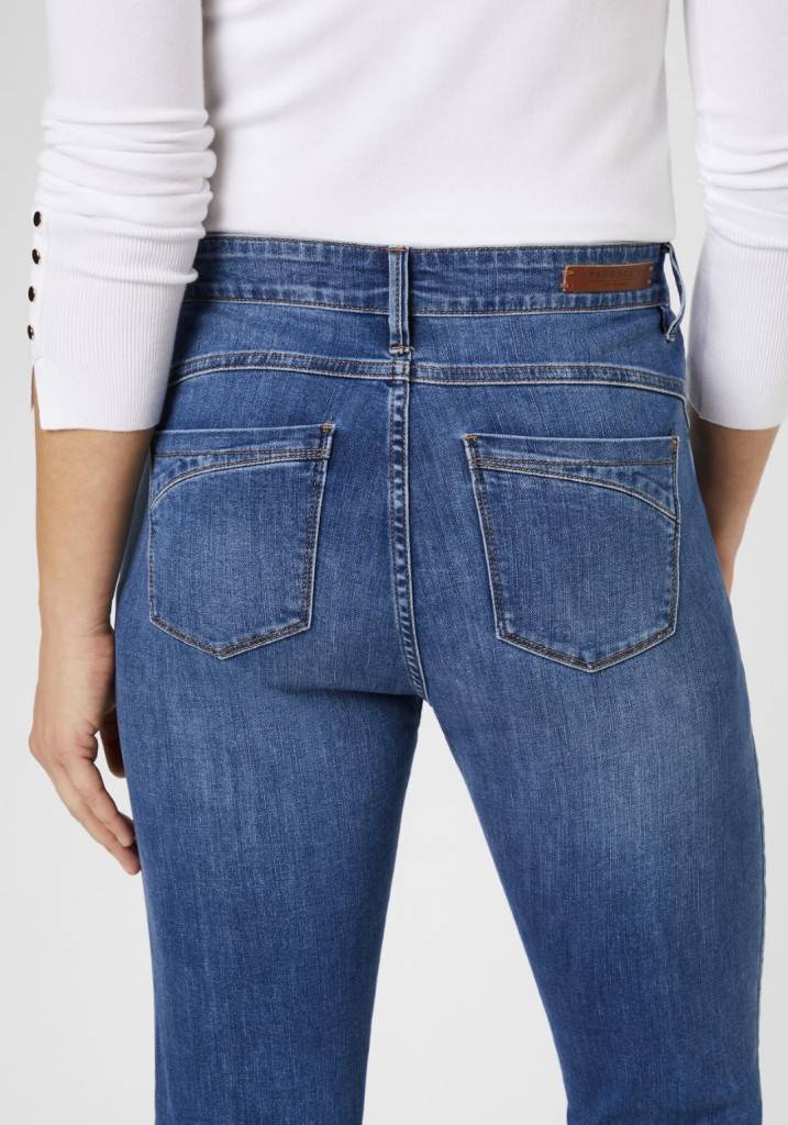 Paddocks PAT LIGHT DENIM schmale Passform - mid blue with using and moustache im Angebot