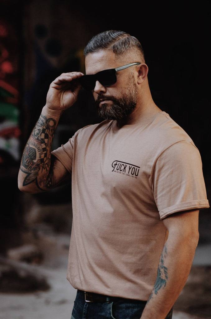 Queen Kerosin T-Shirt «Fuck The Fucking Rules» Saisonale Angebote