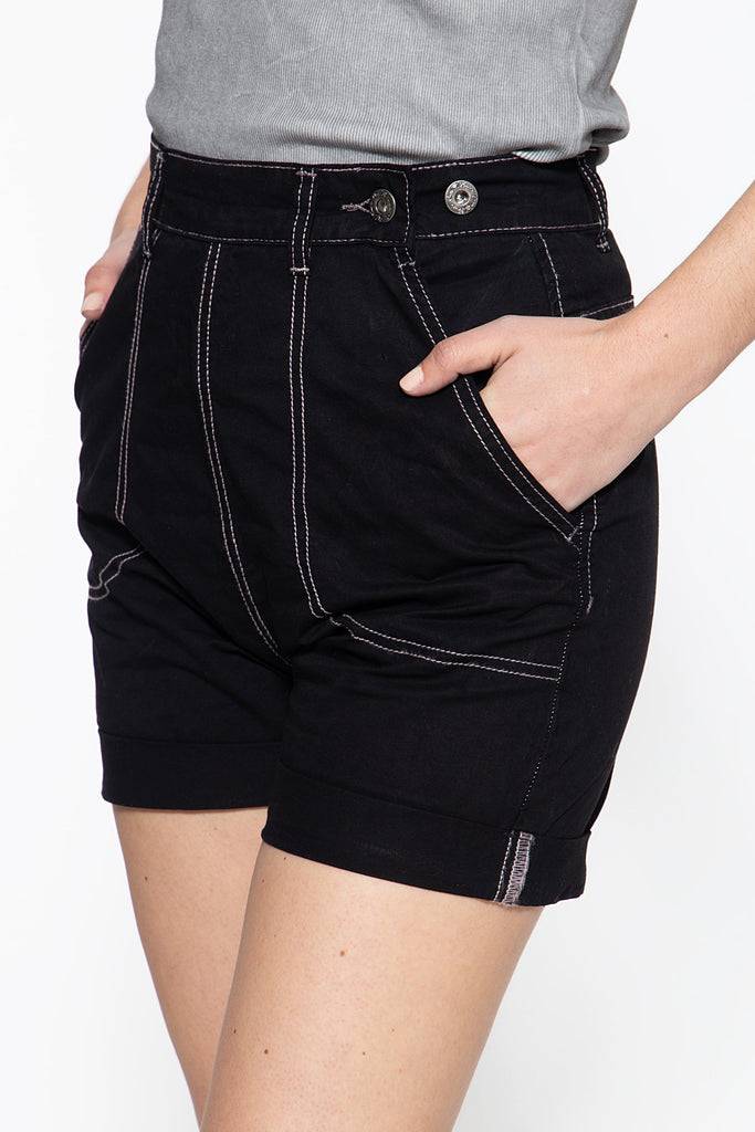 Queen Kerosin Damenshorts mit verstecktem Verschluss JETZT KAUFEN